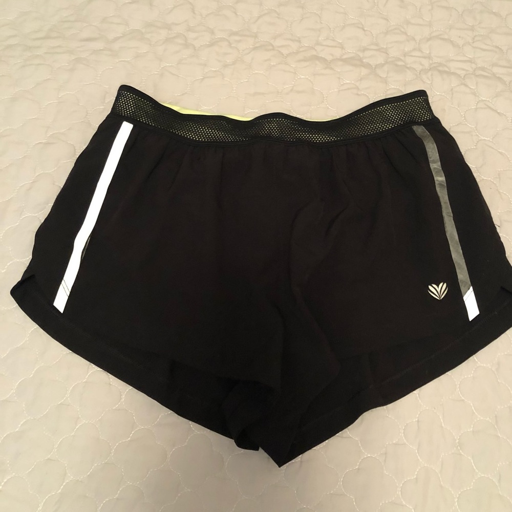 Women’s Shorts